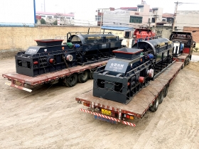兩台1500x1000大型鵝卵石榴莲视频污片發貨