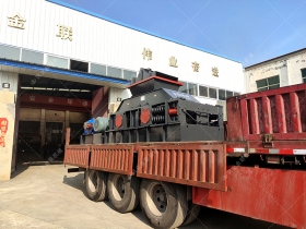 1208型直連式半自動對輥榴莲视频污片發貨 