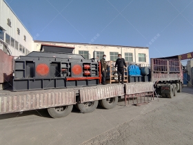 1500x800直連式液壓對輥榴莲成人APP安卓下载發往新疆